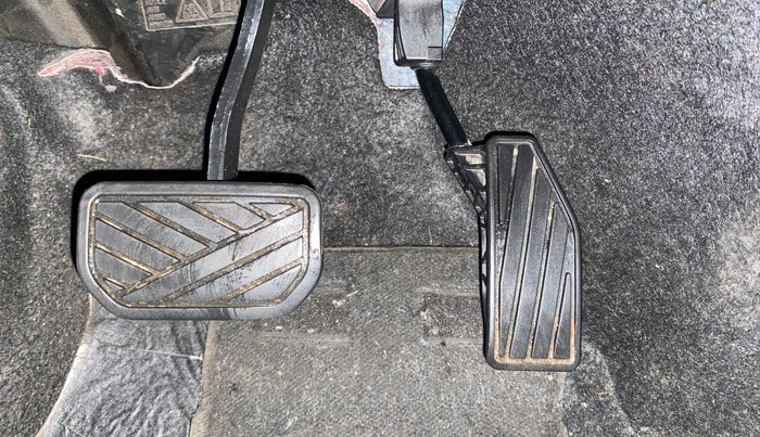 2023 Maruti FRONX ZETA 1.0L TURBO 6 AT, Petrol, Automatic, 23,997 km, Pedals