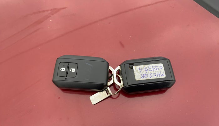 2023 Maruti FRONX ZETA 1.0L TURBO 6 AT, Petrol, Automatic, 23,997 km, Key Close Up