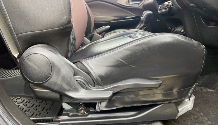 2023 Maruti FRONX ZETA 1.0L TURBO 6 AT, Petrol, Automatic, 23,997 km, Driver Side Adjustment Panel