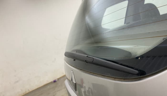 2013 Renault Duster 85 PS RXL DIESEL, Diesel, Manual, 1,05,325 km, Rear Wiper