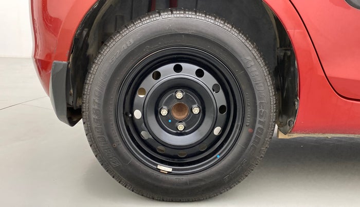 2012 Maruti Swift VXI D, Petrol, Manual, 46,842 km, Right Rear Wheel