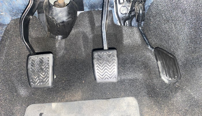 2013 Toyota Etios G, Petrol, Manual, 29,692 km, Pedals