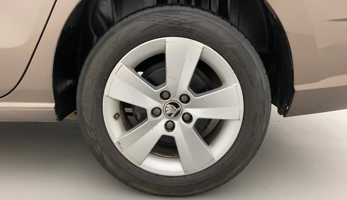 2020 Skoda Rapid AMBITION TSI, Petrol, Manual, 64,575 km, Left Rear Wheel