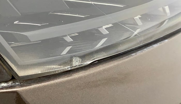 2020 Skoda Rapid AMBITION TSI, Petrol, Manual, 64,575 km, Right headlight - < 2 inches,no. = 2