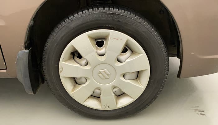 2012 Maruti Zen Estilo LXI, Petrol, Manual, 12,010 km, Right Front Wheel