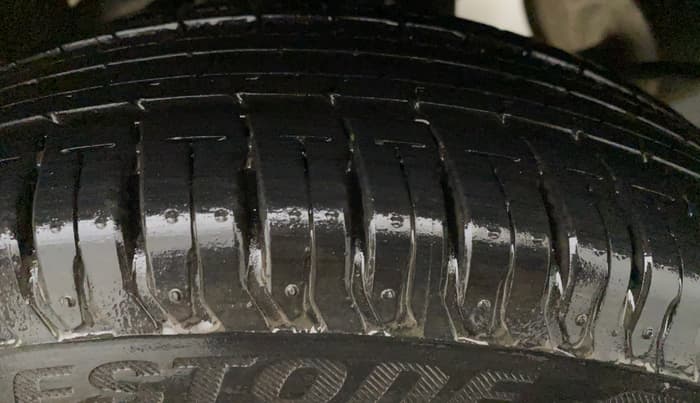 2012 Maruti Zen Estilo LXI, Petrol, Manual, 12,010 km, Left Front Tyre Tread