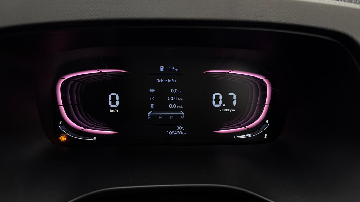 2022 KIA CARENS PRESTIGE PLUS 1.5 DIESEL 7 STR, Diesel, Manual, 1,08,459 km, Odometer Image