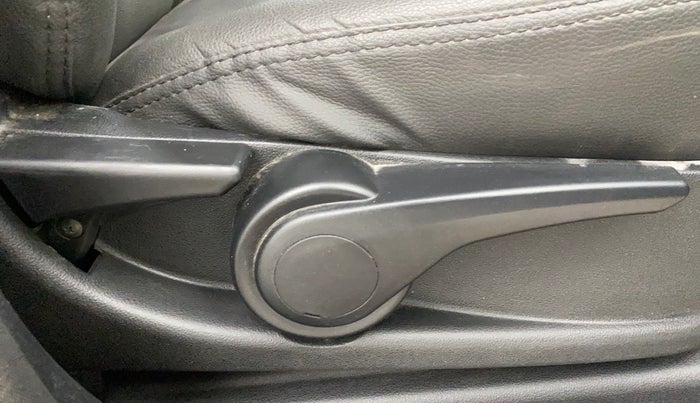 2017 Tata TIGOR XZA PETROL, Petrol, Automatic, 56,811 km, Driver Side Adjustment Panel