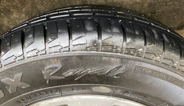 2015 Toyota Corolla Altis G CVT PETROL, Petrol, Automatic, 84,897 km, Left Rear Tyre Tread