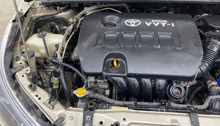 2015 Toyota Corolla Altis G CVT PETROL, Petrol, Automatic, 84,897 km, Engine View - Right