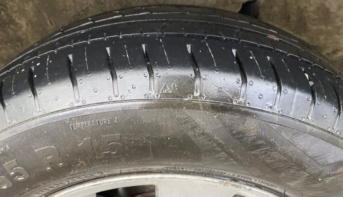 2015 Toyota Corolla Altis G CVT PETROL, Petrol, Automatic, 84,897 km, Right Rear Tyre Tread