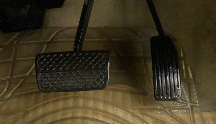 2013 Honda Brio 1.2 VX AT I VTEC, Petrol, Automatic, 64,627 km, Pedals