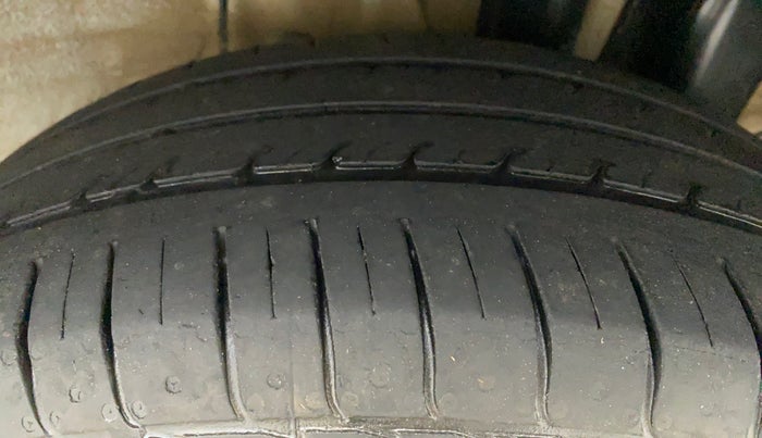 2018 Hyundai Elite i20 SPORTZ 1.2, Petrol, Manual, 30,206 km, Left Rear Tyre Tread
