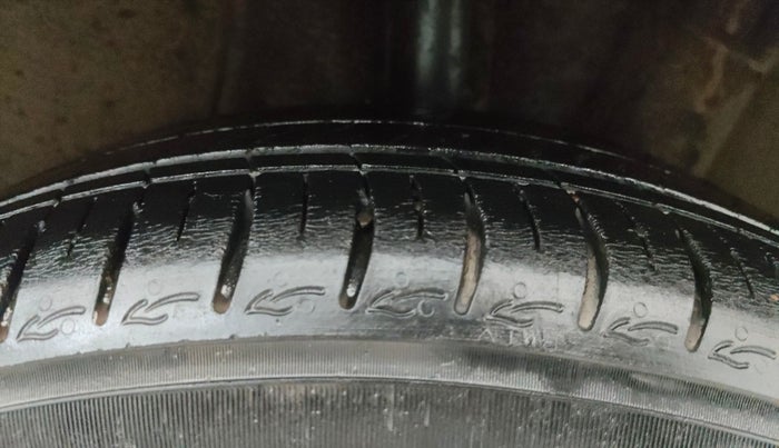 2023 Hyundai GRAND I10 NIOS SPORTZ 1.2 KAPPA VTVT CNG, CNG, Manual, 35,759 km, Left Rear Tyre Tread