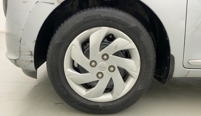 2019 Hyundai NEW SANTRO SPORTZ CNG, CNG, Manual, 31,552 km, Left Front Wheel