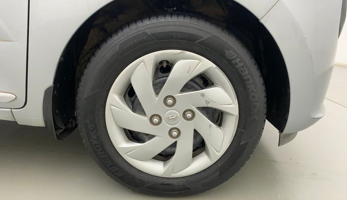 2019 Hyundai NEW SANTRO SPORTZ CNG, CNG, Manual, 31,552 km, Right Front Wheel