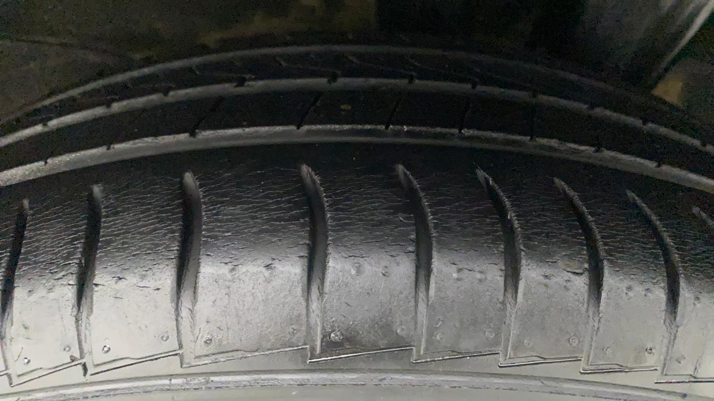 2019 Hyundai NEW SANTRO SPORTZ CNG, CNG, Manual, 31,552 km, Left Rear Tyre Tread