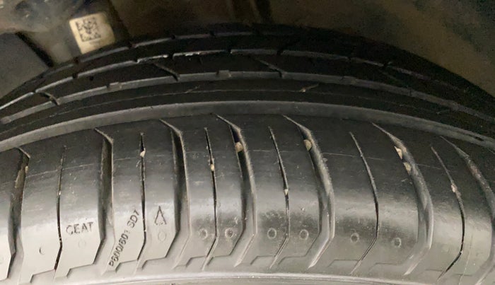 2022 Skoda SLAVIA AMBITION 1.0L TSI AT, Petrol, Automatic, 11,522 km, Left Front Tyre Tread