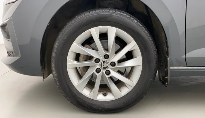 2022 Skoda SLAVIA AMBITION 1.0L TSI AT, Petrol, Automatic, 11,522 km, Left Front Wheel