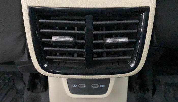2022 Skoda SLAVIA AMBITION 1.0L TSI AT, Petrol, Automatic, 11,522 km, Rear AC Vents
