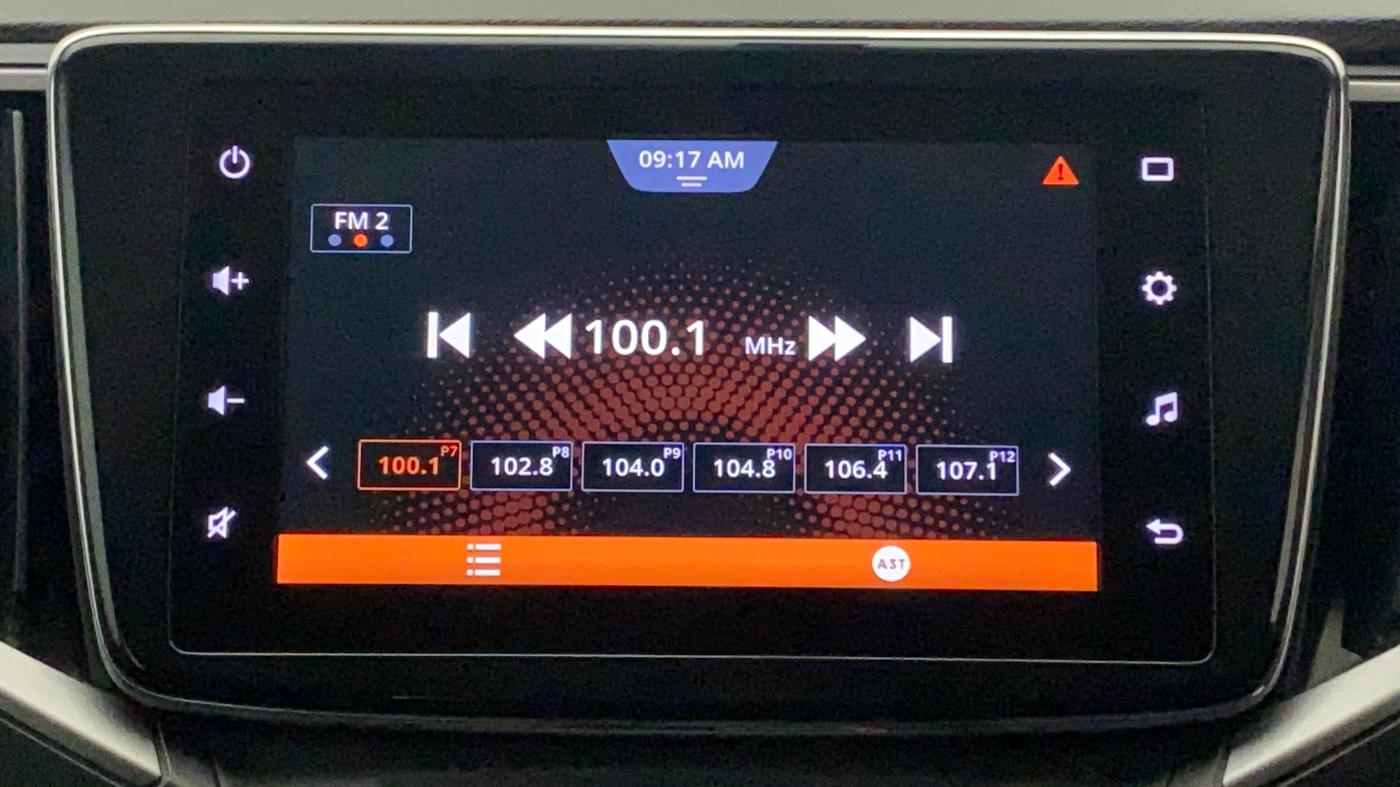 2019 Toyota Glanza V CVT, Petrol, Automatic, 15,901 km, Infotainment System