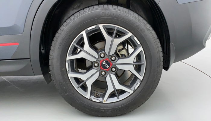 2020 KIA SELTOS 1.4 GTX+ TURBO GDI PETROL AT, Petrol, Automatic, 11,246 km, Left Rear Wheel