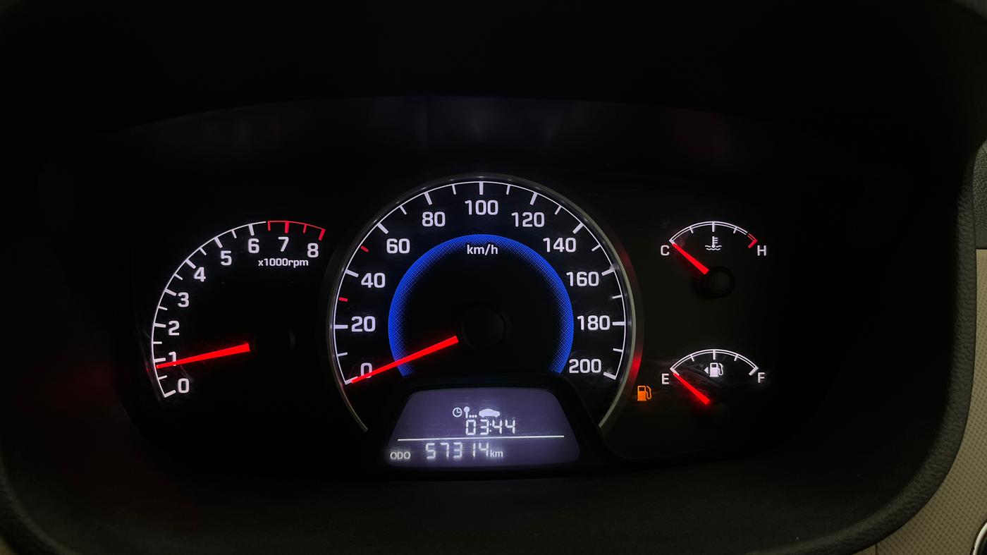 2015 Hyundai Grand i10 SPORTZ 1.2 KAPPA VTVT, Petrol, Manual, 57,270 km, Odometer Image