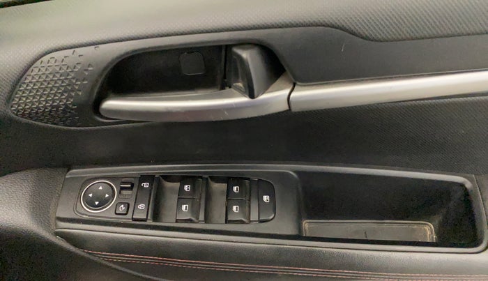 2021 KIA SONET GTX PLUS 1.5 AT, Diesel, Automatic, 67,104 km, Driver Side Door Panels Control