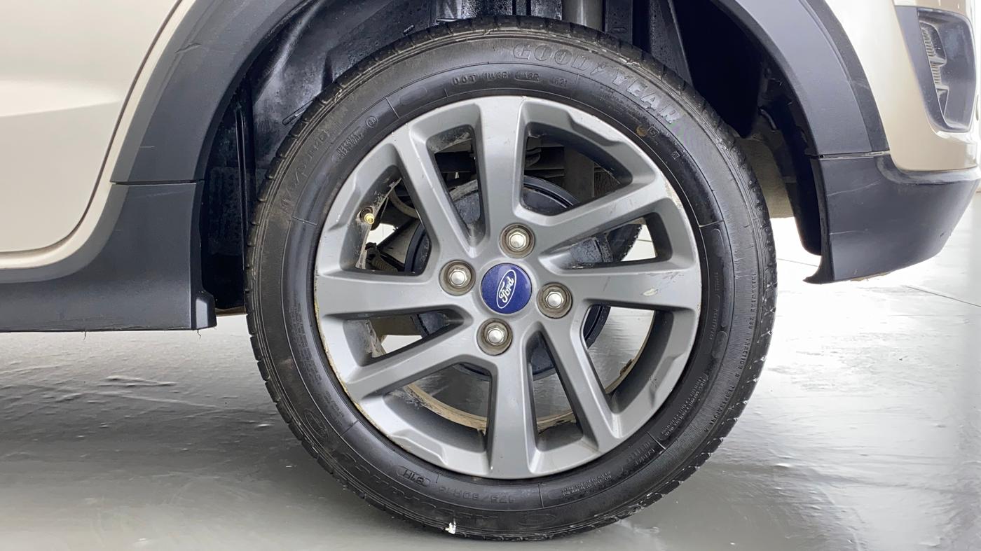 2018 Ford FREESTYLE TITANIUM PLUS 1.2 PETROL, Petrol, Manual, 75,293 km, Left Rear Wheel
