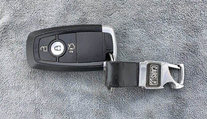 2018 Ford FREESTYLE TITANIUM PLUS 1.2 PETROL, Petrol, Manual, 75,293 km, Key Close Up