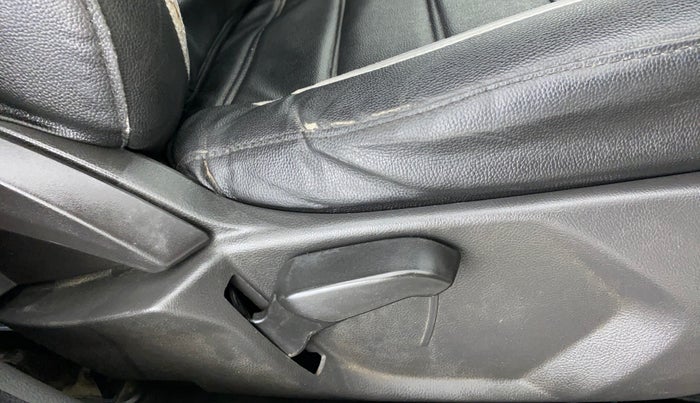 2018 Ford FREESTYLE TITANIUM PLUS 1.2 PETROL, Petrol, Manual, 75,293 km, Driver Side Adjustment Panel