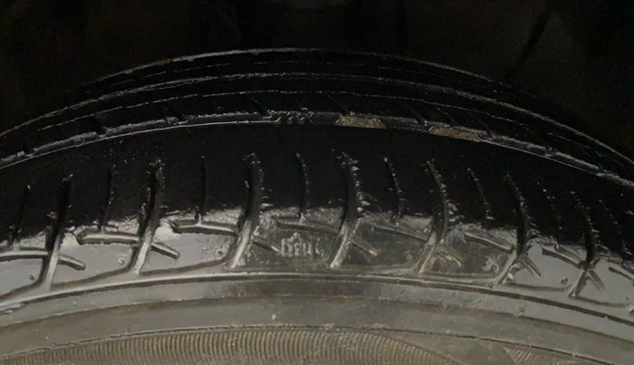 2018 Hyundai Elite i20 ASTA 1.2, Petrol, Manual, 34,111 km, Right Front Tyre Tread