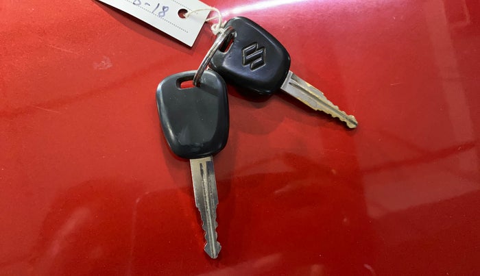 2015 Maruti Alto 800 LXI, Petrol, Manual, 42,405 km, Key Close Up