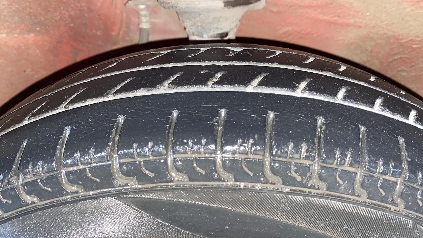 2015 Maruti Alto 800 LXI, Petrol, Manual, 42,454 km, Right Front Tyre Tread