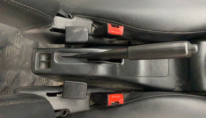 2021 Maruti Eeco 7 STR, Petrol, Manual, 61,159 km, Driver Side Adjustment Panel