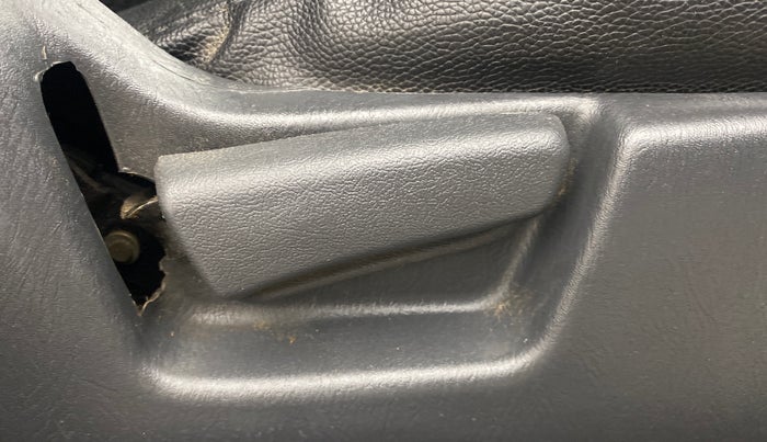 2018 Maruti Alto K10 VXI (O) AMT, Petrol, Automatic, 49,293 km, Driver Side Adjustment Panel