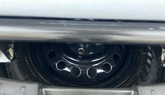 2014 Maruti Wagon R 1.0 LXI CNG, CNG, Manual, 93,598 km, Spare Tyre