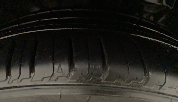 2018 Tata TIGOR XZ PETROL, Petrol, Manual, 45,641 km, Left Front Tyre Tread