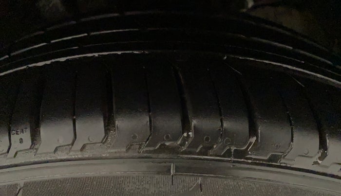 2018 Tata TIGOR XZ PETROL, Petrol, Manual, 45,641 km, Left Rear Tyre Tread