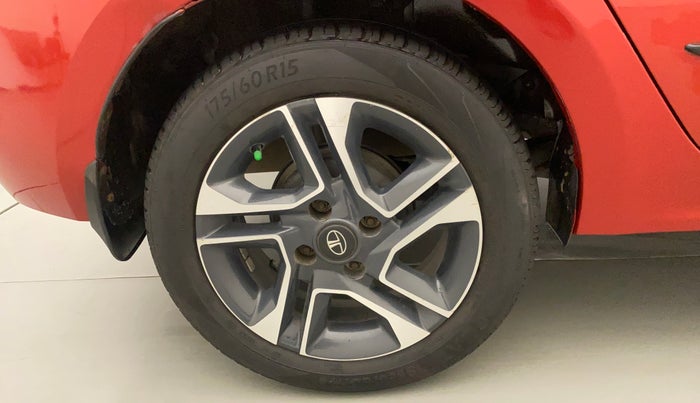 2018 Tata TIGOR XZ PETROL, Petrol, Manual, 45,641 km, Right Rear Wheel