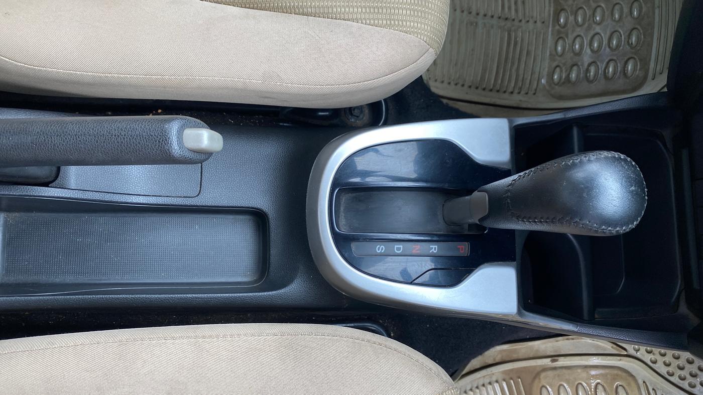 2017 Honda Jazz 1.2L I-VTEC V AT, Petrol, Automatic, 52,441 km, Gear Lever
