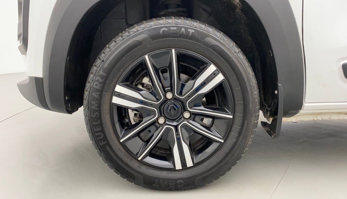 2023 Renault Kwid CLIMBER 1.0 (O) DUAL TONE, Petrol, Manual, 3,136 km, Left Front Wheel