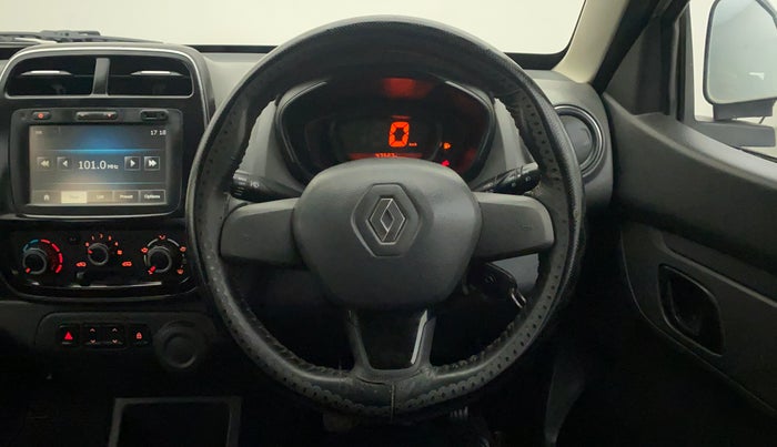 2015 Renault Kwid RXT 0.8, Petrol, Manual, 47,526 km, Steering Wheel Close Up