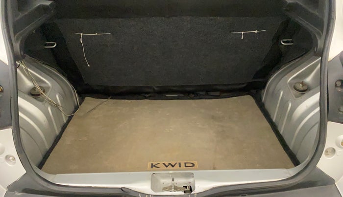 2015 Renault Kwid RXT 0.8, Petrol, Manual, 47,526 km, Boot Inside