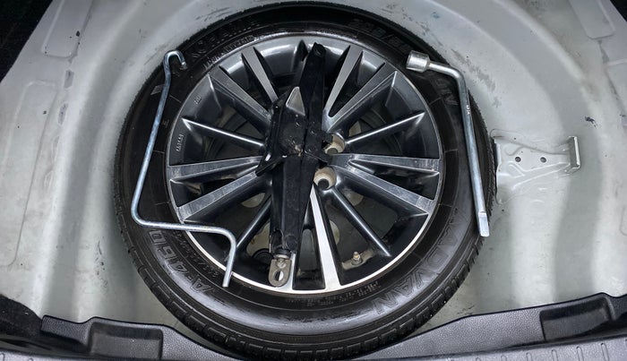 2018 Toyota Corolla Altis VL AT, Petrol, Automatic, 34,339 km, Spare Tyre