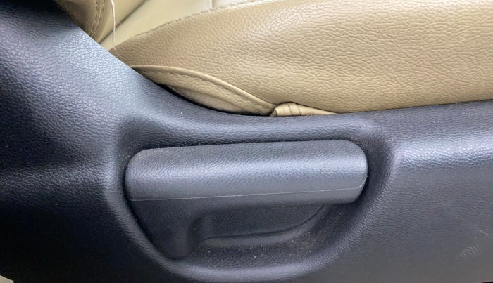 2020 Honda City 1.5L I-VTE V CVT, Petrol, Automatic, 57,917 km, Driver Side Adjustment Panel
