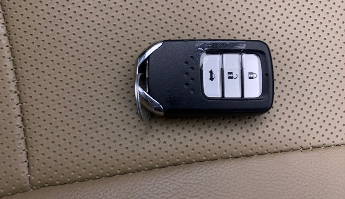 2020 Honda City 1.5L I-VTE V CVT, Petrol, Automatic, 57,917 km, Key Close Up