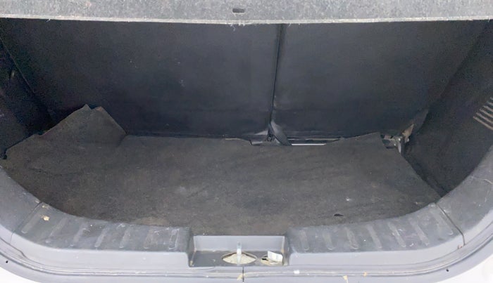 2015 Maruti Wagon R 1.0 VXI, Petrol, Manual, 78,047 km, Boot Inside