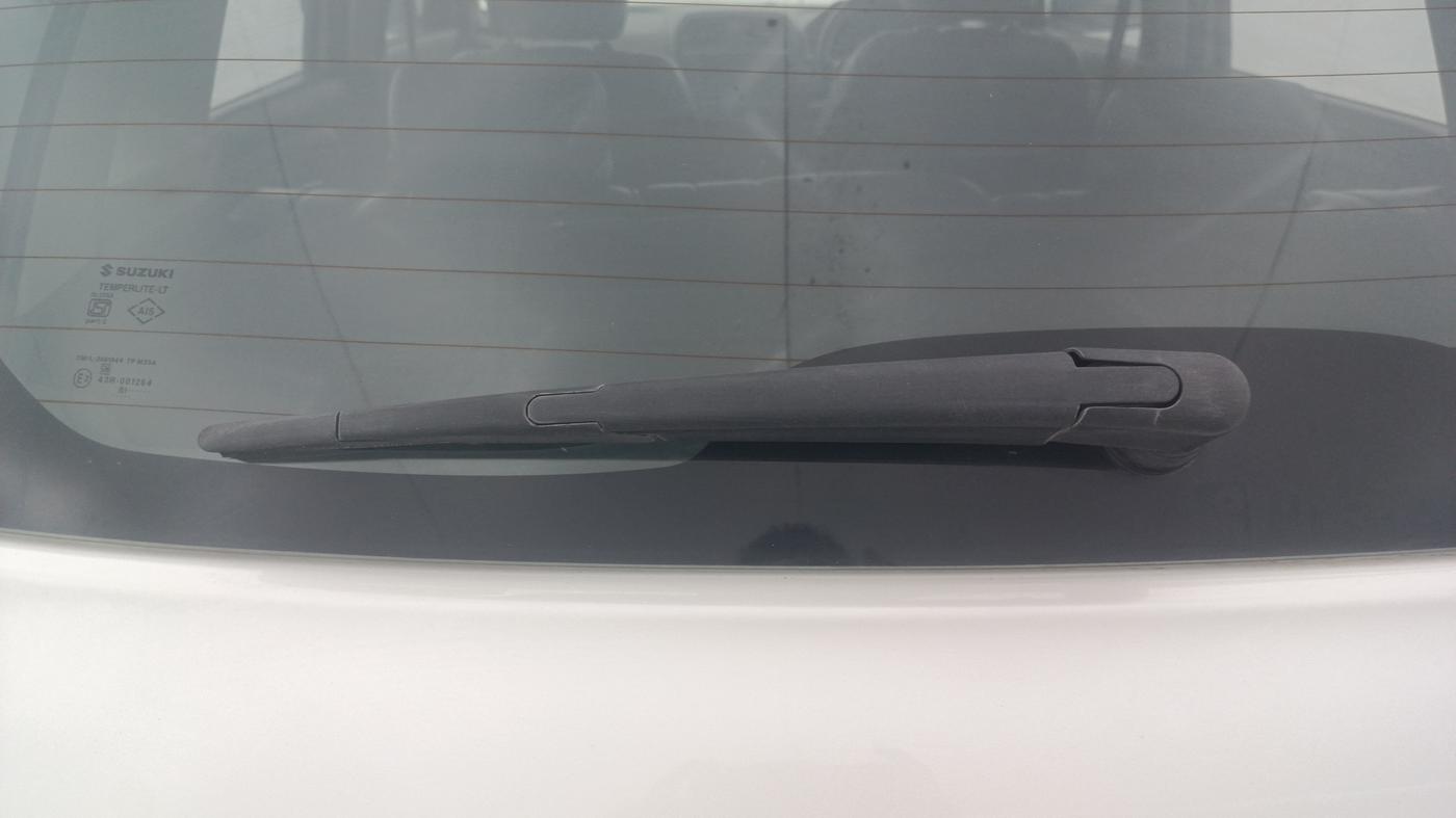 2018 Maruti Vitara Brezza ZDI PLUS AMT, Diesel, Automatic, 43,619 km, Rear Wiper