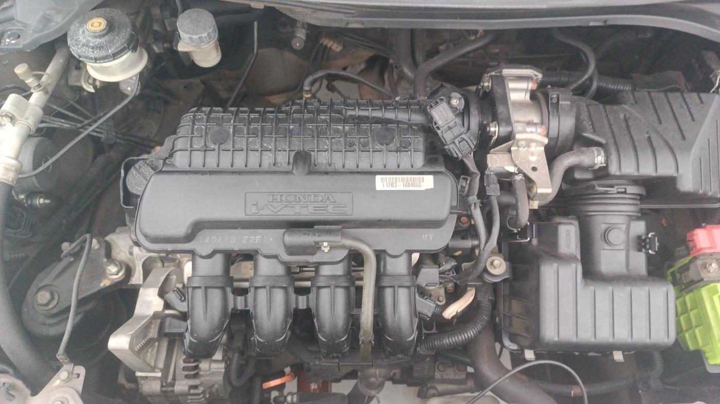 2014 Honda Amaze 1.2L I-VTEC VX, Petrol, Manual, 1,22,664 km, Engine View